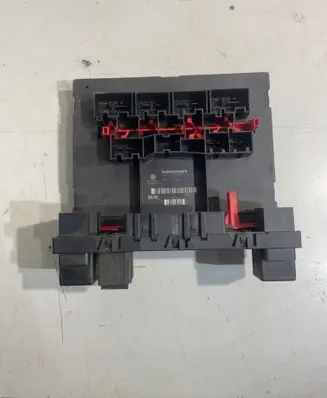 Volkswagen PASSAT B6 Comfort/convenience module 3C0937049L 28027757 H37S1301