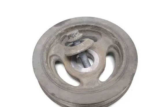Volvo V70 Crankshaft pulley E110124a