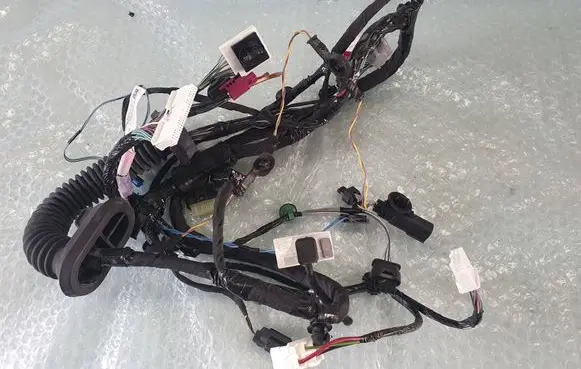Tesla Model X Other wiring loom 103243290G P103243200G S08172157263