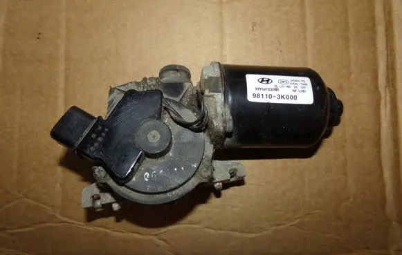Hyundai Sonata Wiper motor