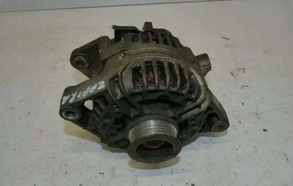 Opel Zafira B Generator/alternator 0124415002 90561971