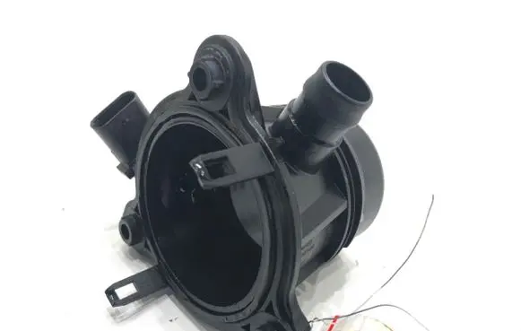 BMW 2 F44 Air pressure sensor 8637897