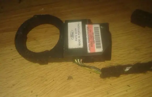 Ford Mondeo MK I Immobiliser reader (aerial) 95bg15607ad 95bg-15607-ad