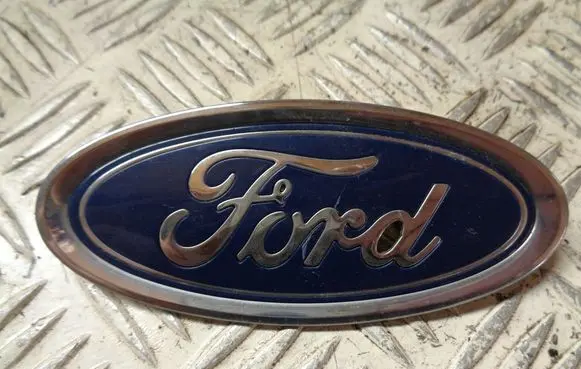 Ford Fiesta Manufacturer badge logo/emblem 