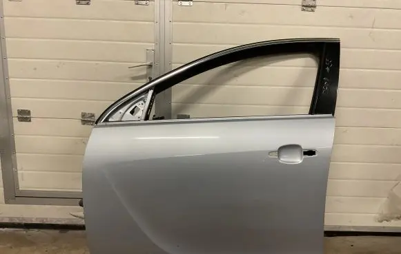 Opel Insignia A Front door
