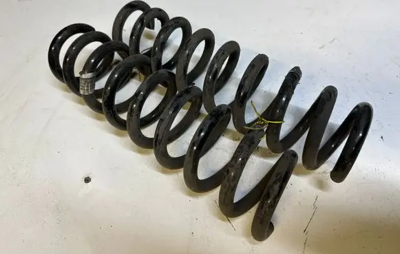 BMW 3 GT F34 Rear coil spring