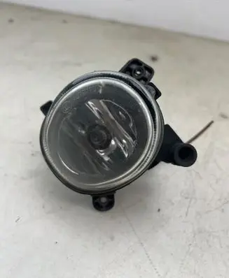 Audi Q3 8U Front fog light 89205628 8T0941700E