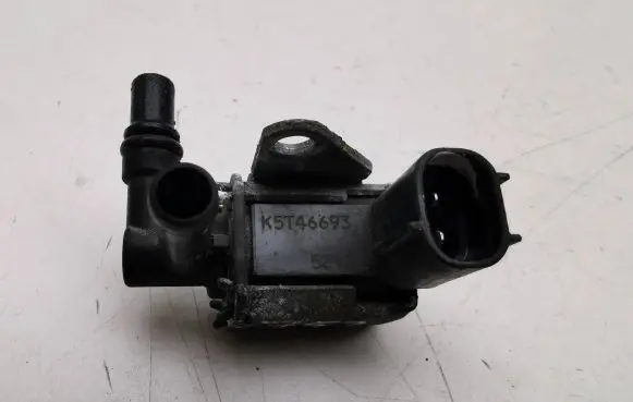 Mitsubishi Outlander Vacuum valve K5T46693 M5T466935212