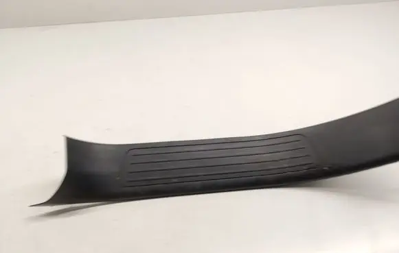 Mercedes-Benz ML W166 Trunk/boot sill cover protection 18567321