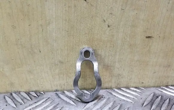 Volvo XC60 Fuel Injector clamp holder
