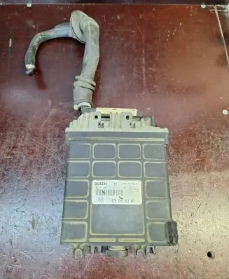 Volkswagen PASSAT B4 Engine control unit/module 028906021AK 0281001312