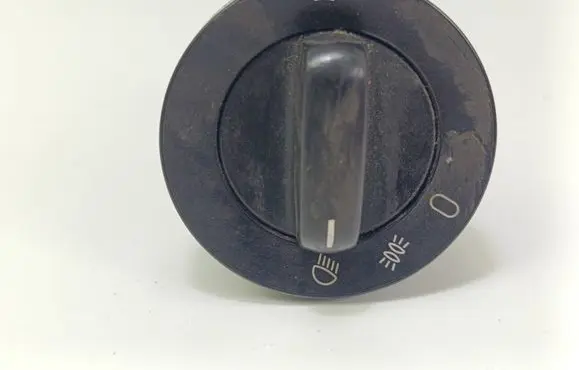 BMW 5 E39 Light switch 8363683