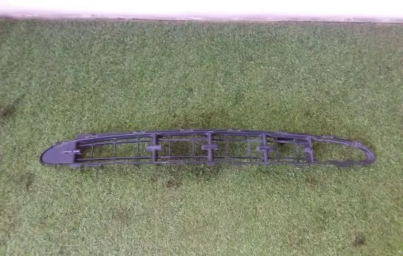 Mercedes-Benz A W168 Front bumper lower grill A1688851323 100100026