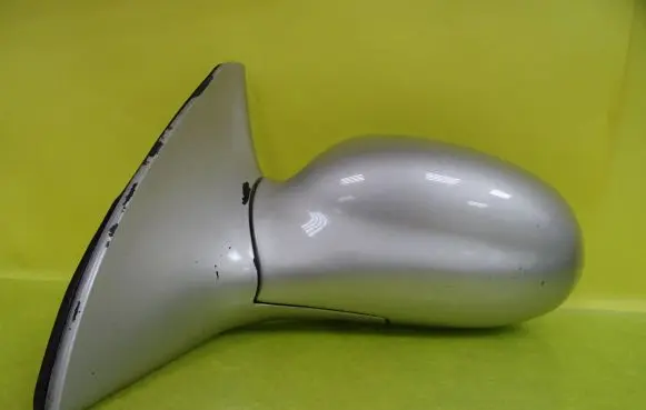 KIA Rio Front door electric wing mirror