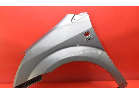Toyota Corolla Verso E121 Fender