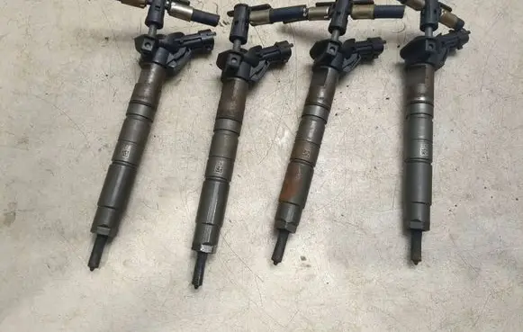 Honda CR-V Fuel injectors set 16450rl0g01 0445116006