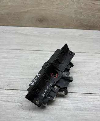 Audi A6 S6 C6 4F Tailgate/trunk/boot exterior handle 4B0827565H