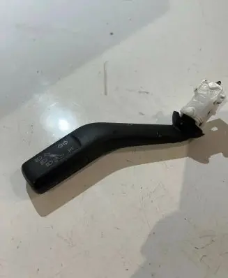 Volkswagen PASSAT B6 Indicator stalk