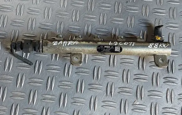 Opel Zafira B Fuel main line pipe 0455214056 0281002706