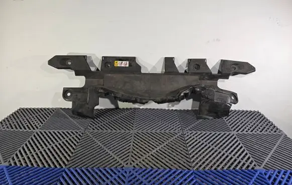 Toyota RAV 4 (XA40) Radiator trim 1668136021