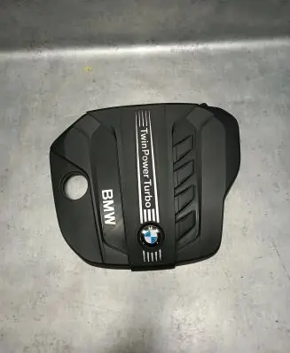 BMW X3 F25 Engine cover (trim) 7811024