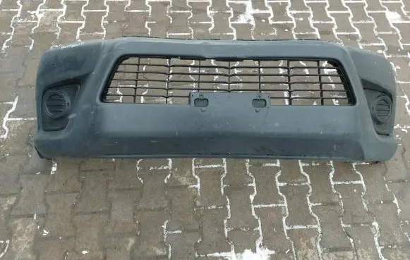 Toyota Hilux (AN120, AN130) Front bumper