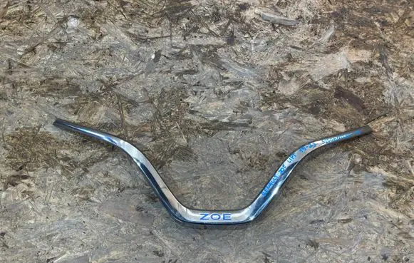 Renault Zoe Front grill 620728702R S2506N034-M