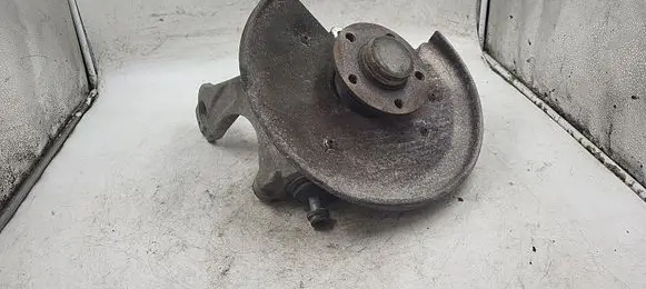 Audi A4 S4 B8 8K Rear wheel hub 