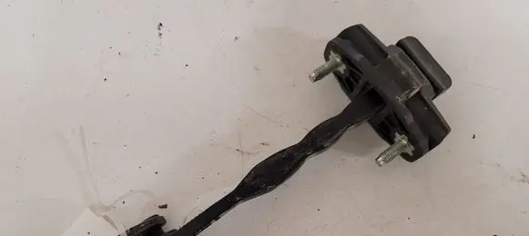 Ford Focus Front door check strap stopper