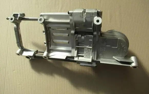 BMW 5 E39 Oil pump 7534051