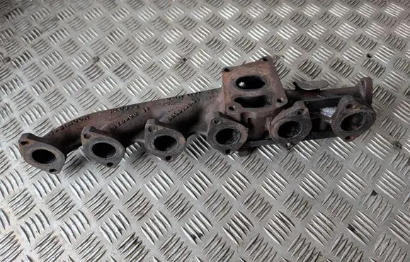 BMW 6 F12 F13 Exhaust manifold 8508136
