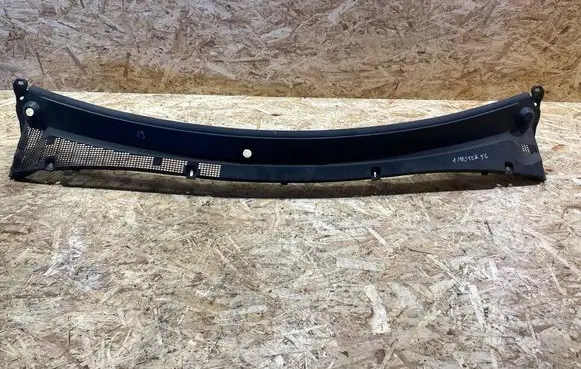 Renault Master III Wiper trim 668110010R