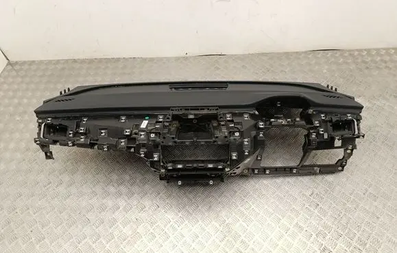 Skoda Enyaq iV Dashboard 5LC857007D