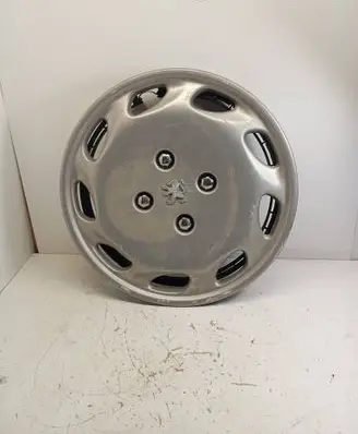 Peugeot 207 R15 wheel hub/cap/trim 9619800777