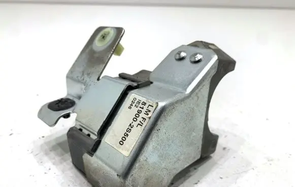 Hyundai ix35 Steering wheel lock 819002S500