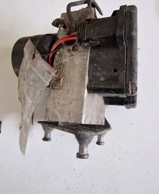 Mercedes-Benz E W210 ABS Pump A0034310312 0099013272