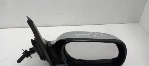Mazda 2 Front door electric wing mirror