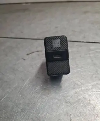 Fog light switch