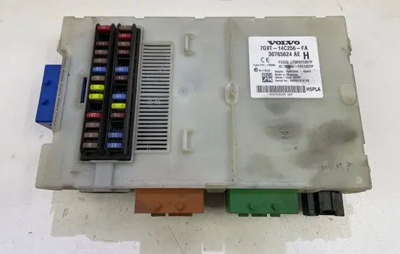 Volvo V70 Comfort/convenience module 7G9T14C256FA 30765624AE 3659AF01125TP