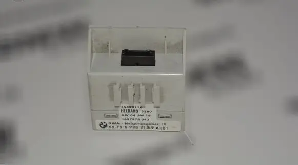 BMW 3 E46 Yaw turn rate sensor 6923215