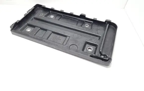 Battery tray