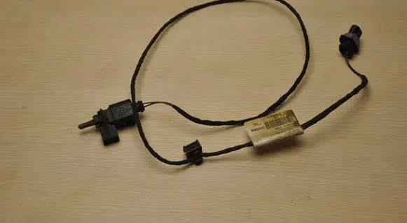 Skoda Superb B8 (3V) Intake air temperature sensor 3V0971095