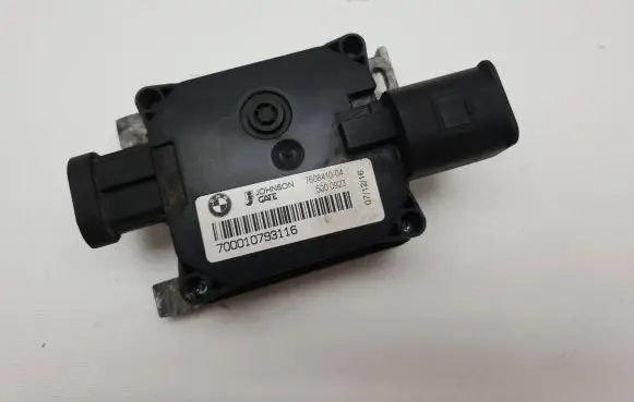BMW 1 F20 F21 Coolant fan relay 7608410 5000923 700010793116