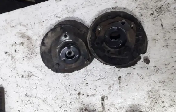 Nissan Murano Z50 Front upper strut mount 