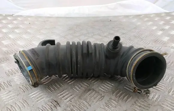 Mitsubishi Outlander Air intake duct part 1505A660