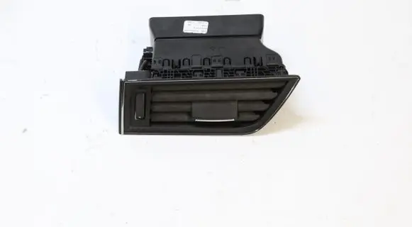 Skoda Superb B8 (3V) Dash center air vent grill 3V0819701D