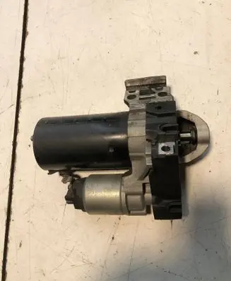 BMW 5 F10 F11 Starter motor 8506657 0001148010