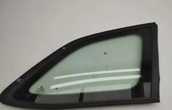 Skoda Octavia Mk4 Rear side window