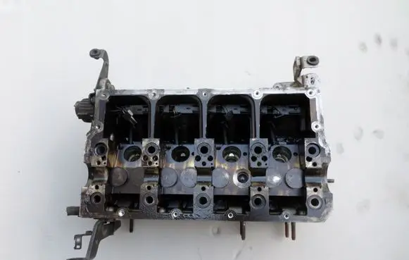 Audi A3 S3 8P Engine head 