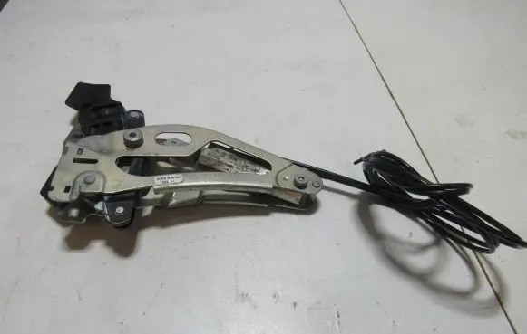Mercedes-Benz SL R230 Convertible roof hinge A2307901571
